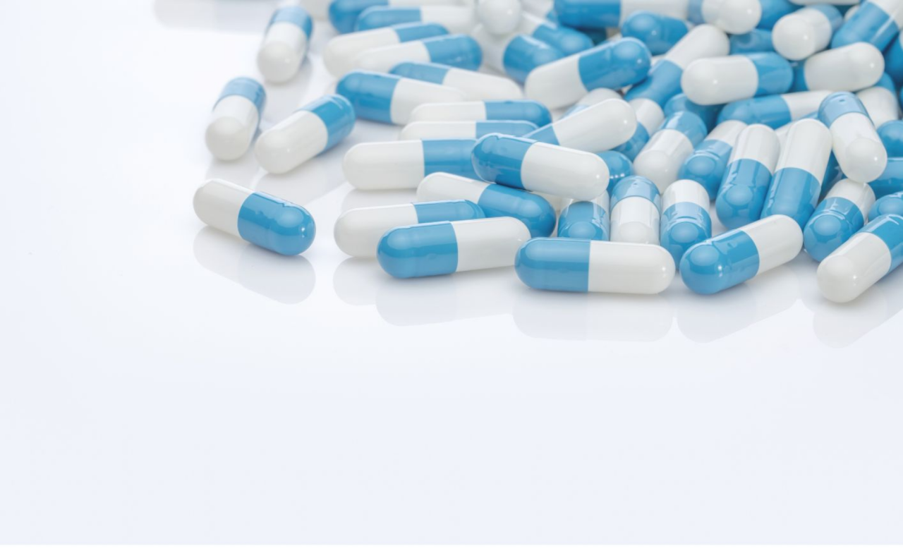 dekoratives Bild zur Seite Aufbaumodul PC für Pflegende: Notwendige Arzneimittel in der Palliativmedizin | Copyright: canva fahroni